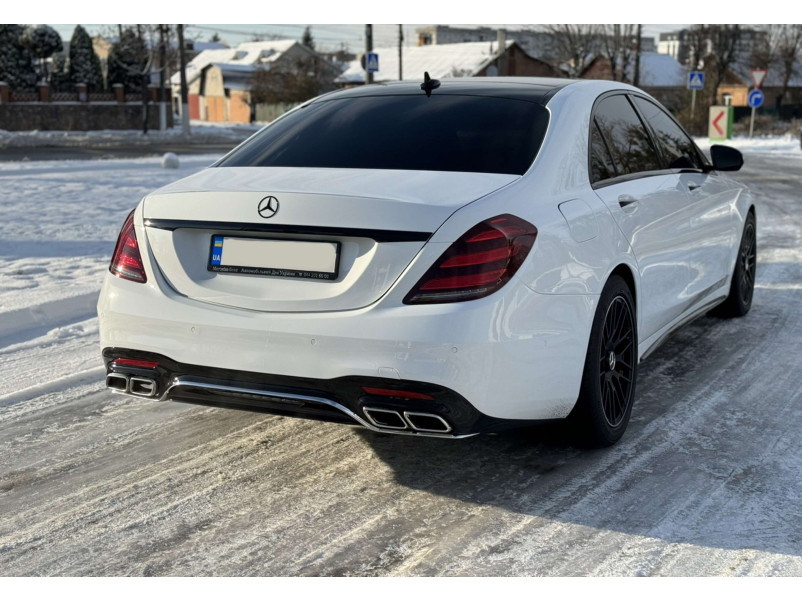 Задній бампер  ( стиль S63 AMG ) на Mercedes-Benz S-Class W222 2017-2020 року