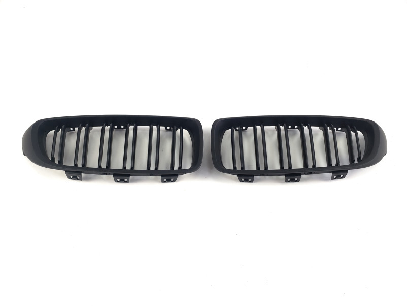 Ніздрі Чорний мат ( Подвійні M-Look ) на BMW 4 Series F32 / F33 2013-2020 року