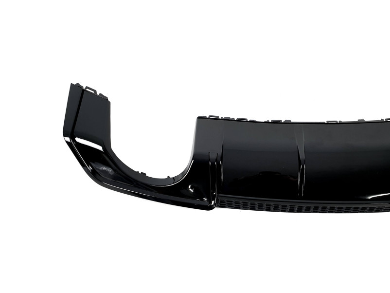 Дифузор ( заднього бампера ) Black / Chrome Pipe ( в стилі RS3 ) Sedan на Audi A3 8V 2012-2016 року