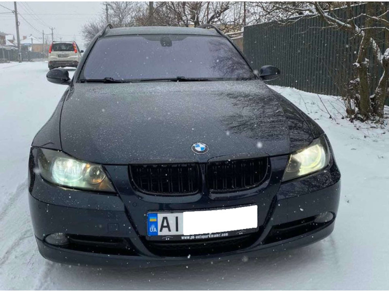 Ніздрі Чорний глянець ( Подвійні M-Look ) на BMW 3 Series E90 / E91 2005-2008 року