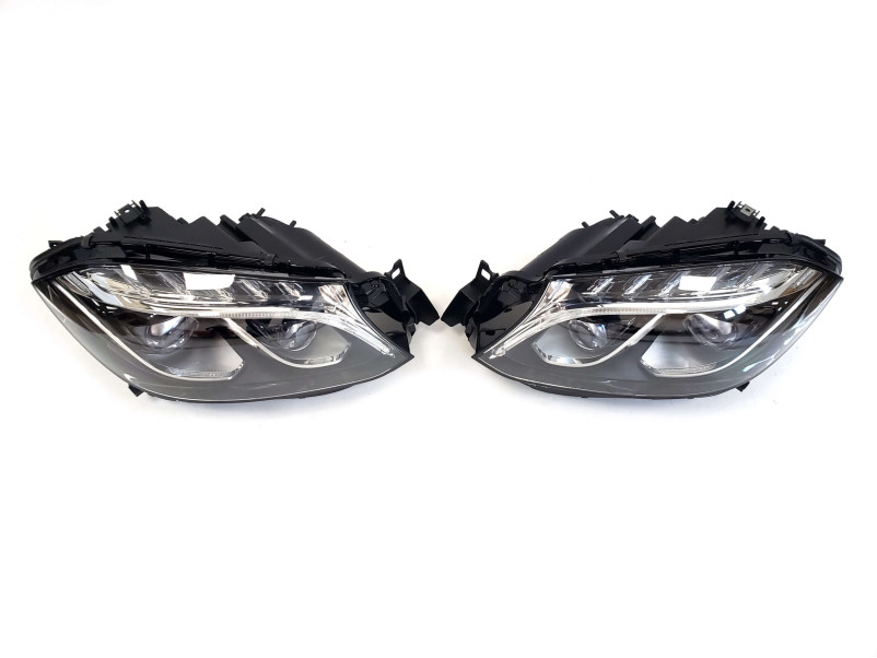 Передні фари  LED ( оригінал комплектні ) на Mercedes-Benz GLS-Class X166 2015-2019 року