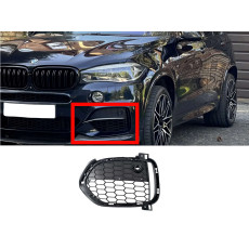 Решітки в бампер  LH на BMW X5 F15 2013-2018 року