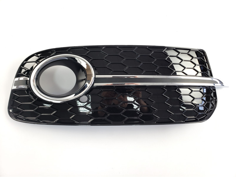 Решітки в бампер Chrome Black ( стиль SQ5 під туманки ) на Audi Q5 8R 2012-2016 року
