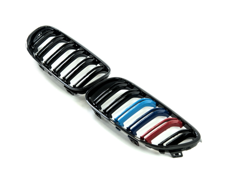 Ніздрі M-color ( Подвійні M-Look ) на BMW 3 Series E92 / E93 2010-2013 року