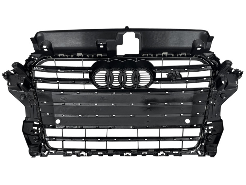Решітка радіатора Full Black ( в стилі S3 ) на Audi A3 8V 2012-2016 року