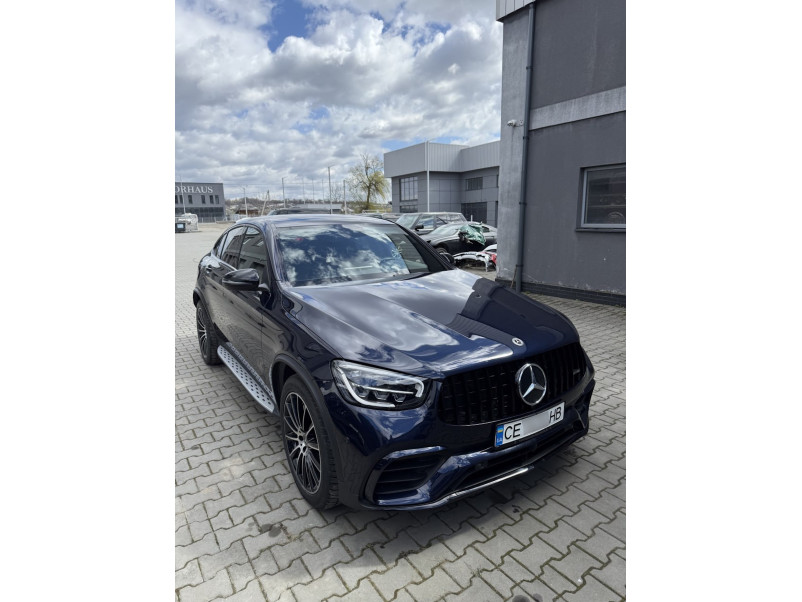 Передній бампер  ( стиль GLC63 AMG ) на Mercedes-Benz GLC-Class X253 2019-2022 року