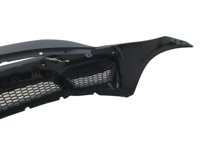 Передній бампер  ( стиль M4 ) на BMW 4 Series F36 2013-2020 року