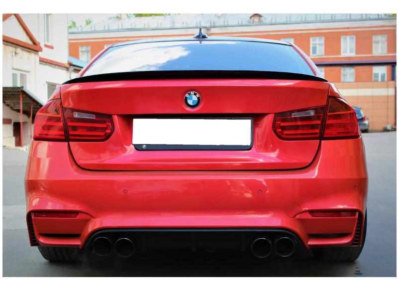 Комплект обвісів  ( M3 Look ) на BMW 3 Series F30 / F31 2011-2018 року