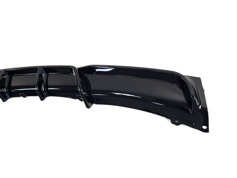 Дифузор ( заднього бампера ) Чорний глянець ( M-Performance ) 00--- на BMW 3 Series F30 / F31 2011-2018 року