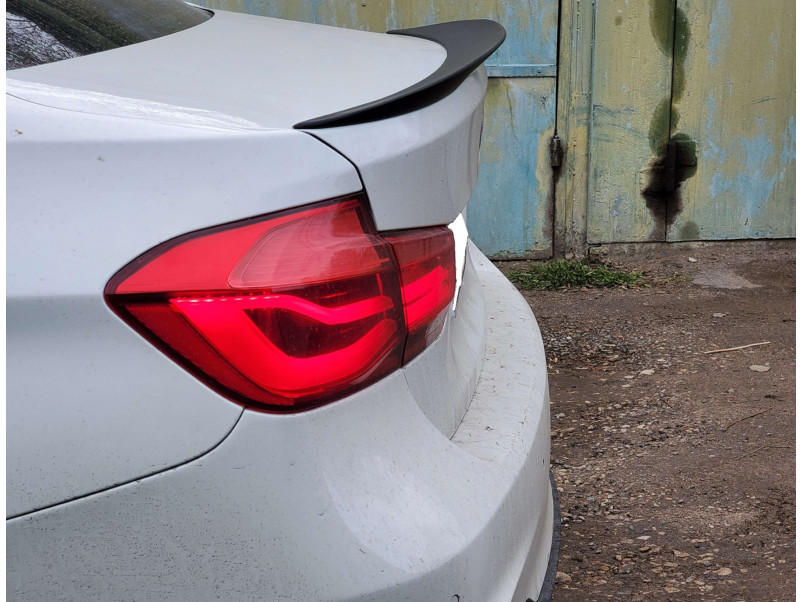 Спойлер Чорний глянець ( стиль M-Performance ) на BMW 3 Series F30 / F31 2011-2018 року