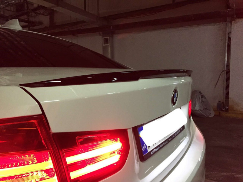 Спойлер Чорний глянець ( стиль M-Performance ) на BMW 3 Series F30 / F31 2011-2018 року