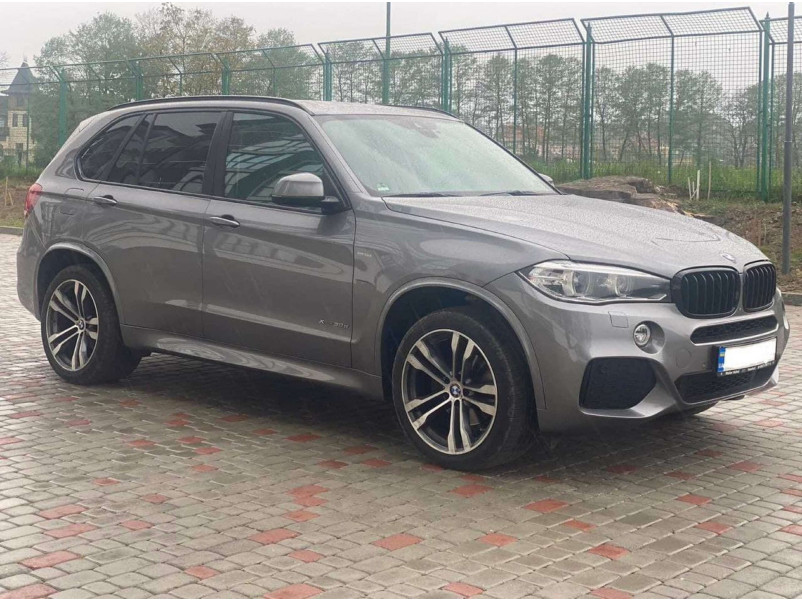 Комплект обвісів  ( M Sport Paket ) на BMW X5 F15 2013-2018 року