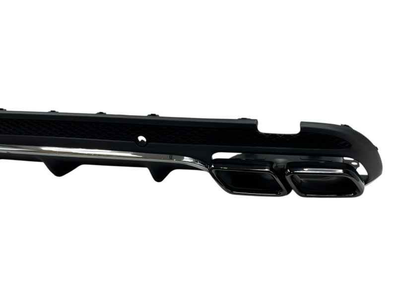 Дифузор ( заднього бампера ) Chrome Black / Chrome Pipe ( стиль AMG C63 ) Sedan на Mercedes-Benz C-Class W205 2014-2018 року