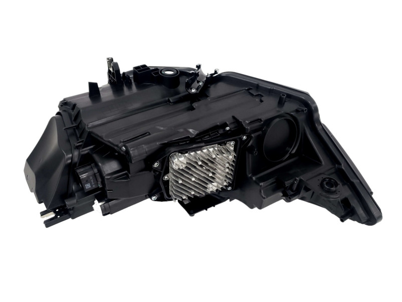 Передні фари  ( Full Led Європа ) комплектні на Audi A6 C8 2018-2023 року