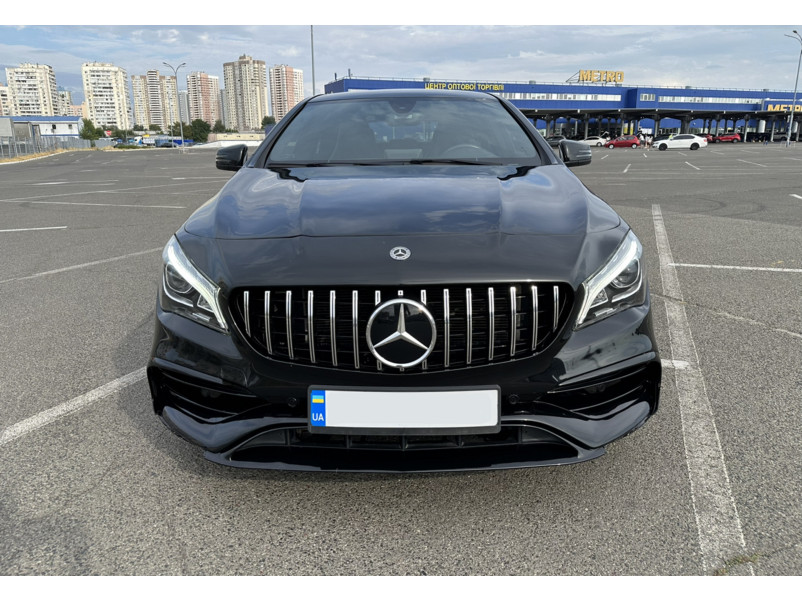 Передній бампер  ( стиль CLA45 AMG ) на Mercedes-Benz CLA-Class C117 2013-2017 року