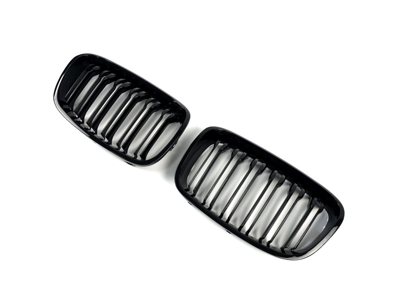 Ніздрі Чорний глянець ( Подвійні M-Look ) на BMW 1 Series F20 / F21 2011-2015 року