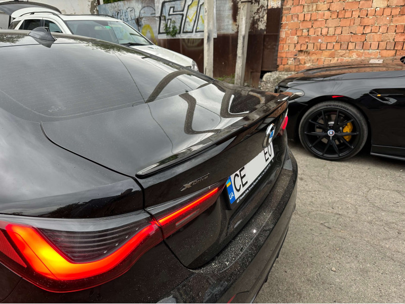 Спойлер Чорний глянець ( M4 V1 ) на BMW 4 Series G22 / G23 2020-2024 року
