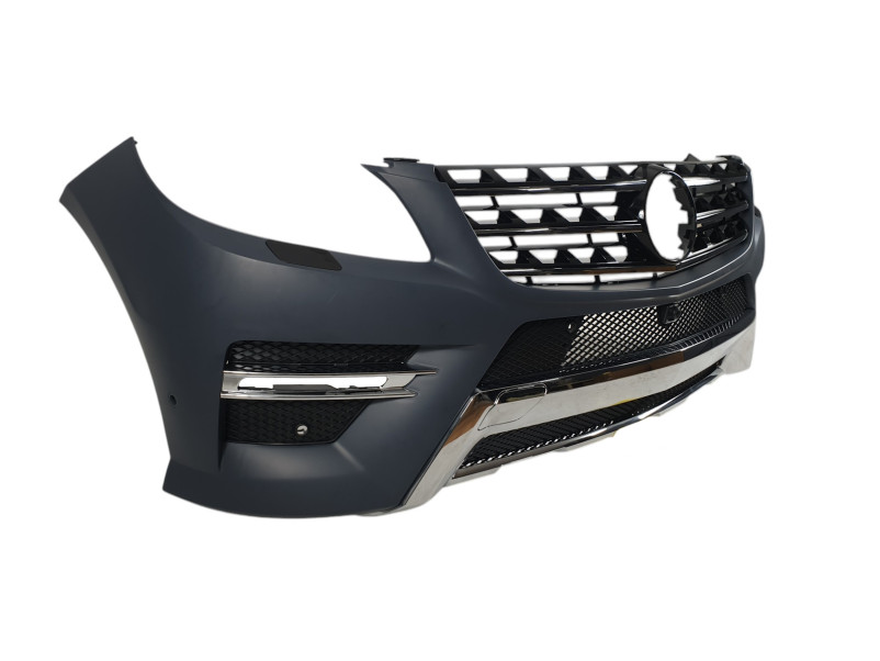 Передній бампер  ( AMG - Paket ) на Mercedes-Benz ML-Class W166 2011-2015 року