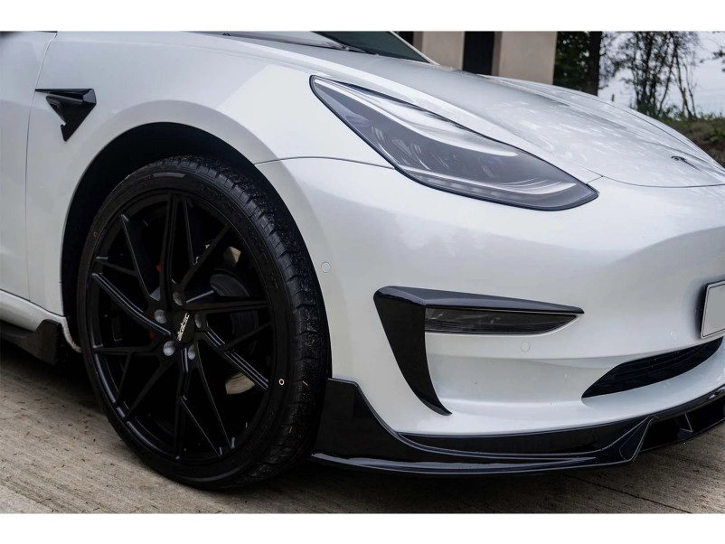 Аеро кіт ( комплект дооснащення )   на Tesla Model 3 2017-2022 року