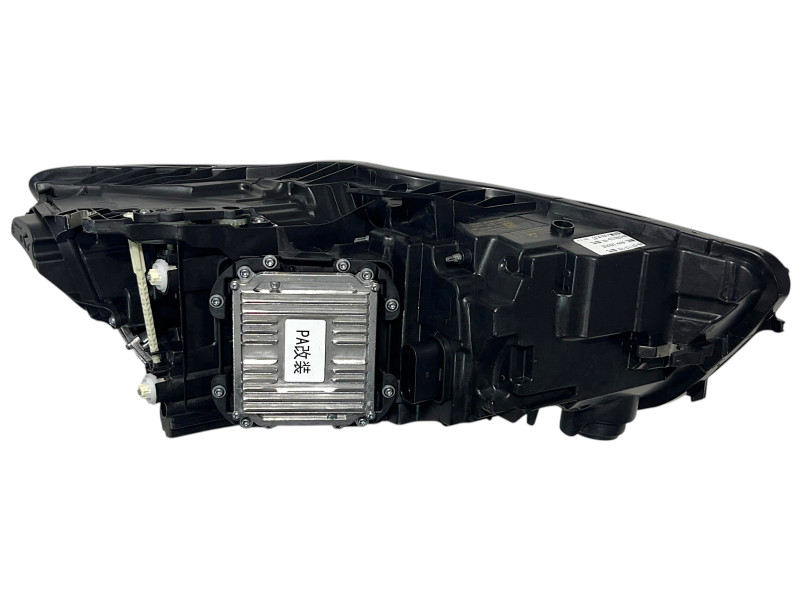 Передні фари  ( Full Led LCI ) заміна до рестайлінг V2 на Audi A6 C7 2011-2014 року