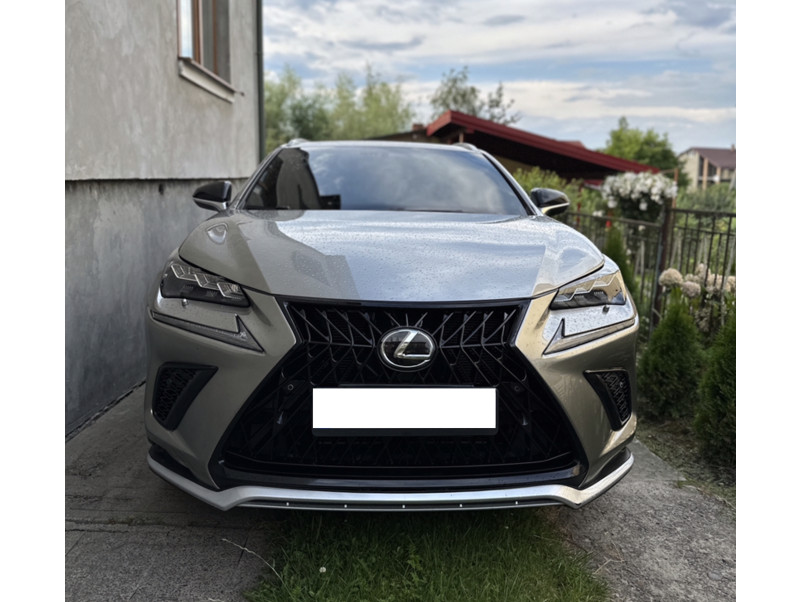 Решітка радіатора Black ( стиль TRD ) на Lexus NX 2017-2021 року