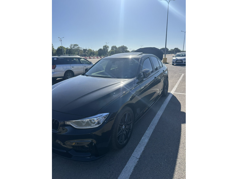 Леза на пороги Чорний глянець  на BMW M3 F80 2014-2020 року