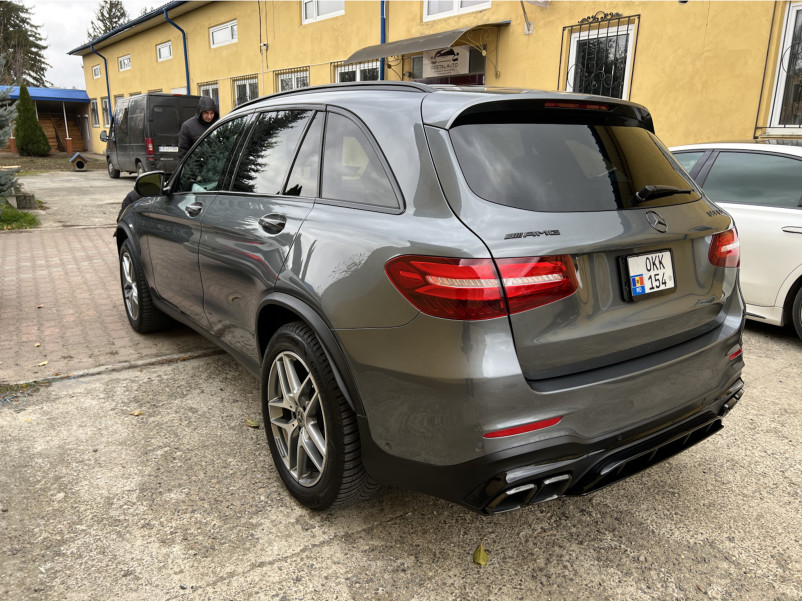 Задній бампер  ( стиль GLC63 AMG ) на Mercedes-Benz GLC-Class X253 2015-2019 року