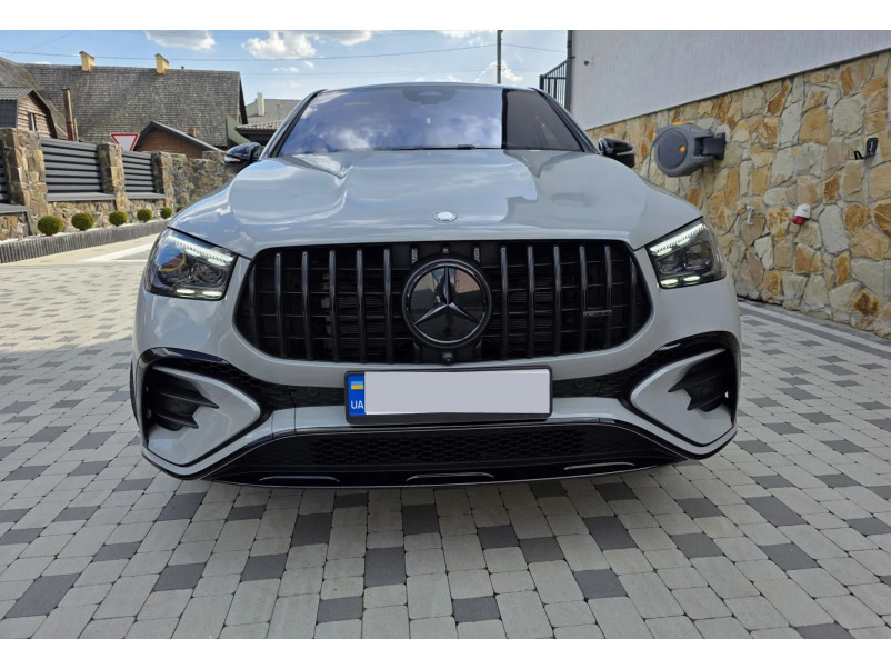 Решітка радіатора  GT Full Black ( AMG ) на Mercedes-Benz GLE-Class W167 2023-2025 року