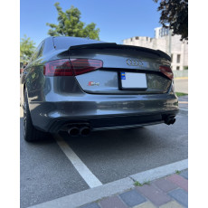 Спойлер Чорний глянець V2 на Audi A4 B8 2011-2015 року