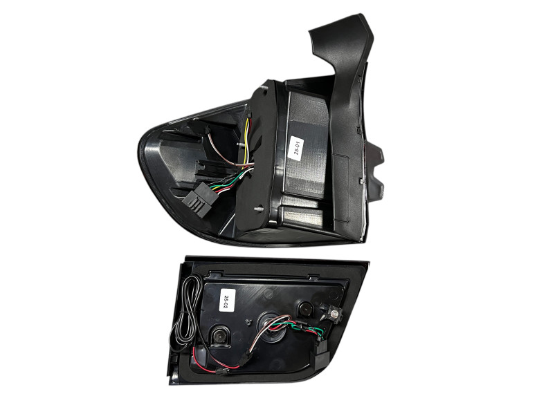 Задні ліхтарі  ( в стилі X5 G05 2023+ ) на BMW X5 E70 2010-2013 року