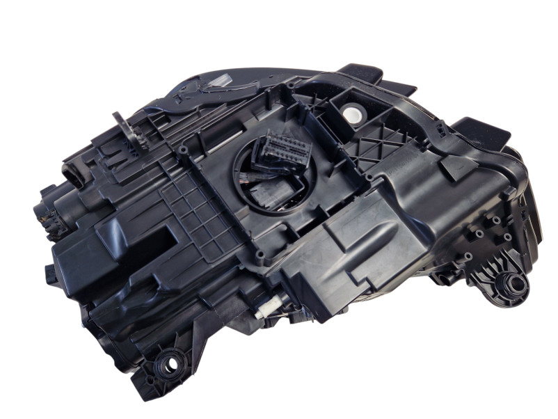Передні фари  LED ( RH ) без блоків на Audi A3 8V 2016-2020 року