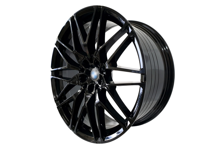 R20 Gloss Black ( різноширокі ) на BMW X5 E70 2007-2010 року