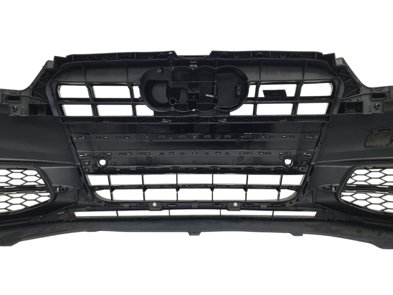 Передній бампер  ( S-Line ) V3 на Audi A6 C7 2011-2014 року