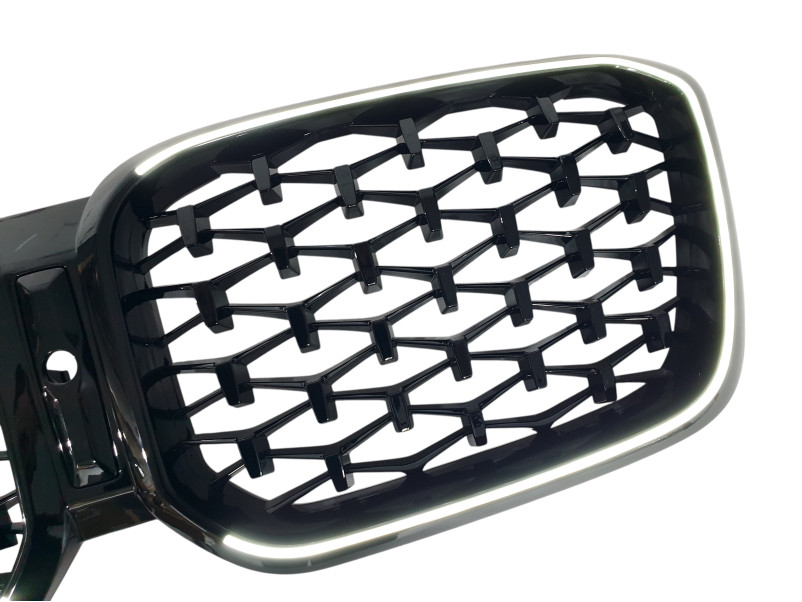 Ніздрі Чорний глянець LED ( Iconic Glow ) Diamond на BMW X3 G01 2022-2024 року