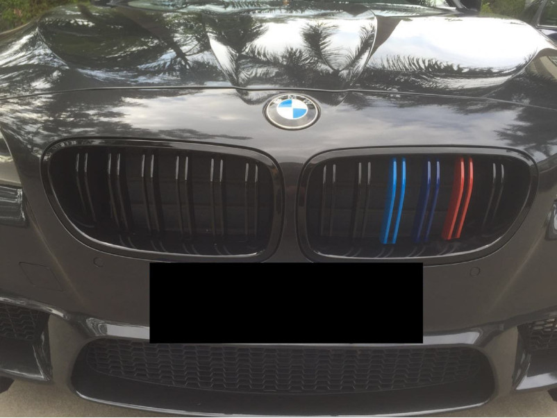Ніздрі  M-color  ( Подвійні M-Look ) на BMW 5 Series F10 / F11 2010-2017 року
