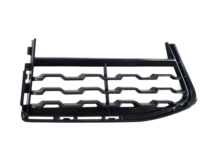 Решітки в бампер  RH на BMW 7 Series G11 / G12 2015-2019 року