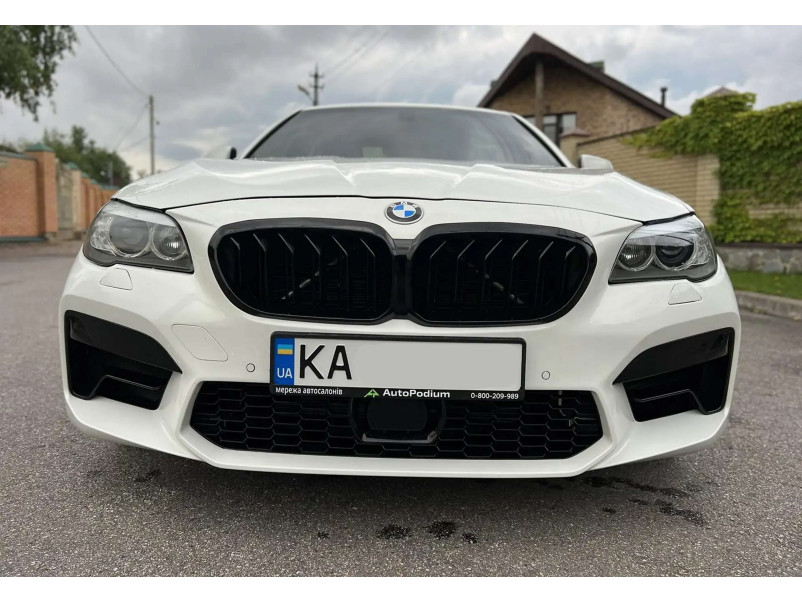 Комплект обвісів  ( стиль M5 F90 LCI ) на BMW 5 Series F10 / F11 2010-2017 року