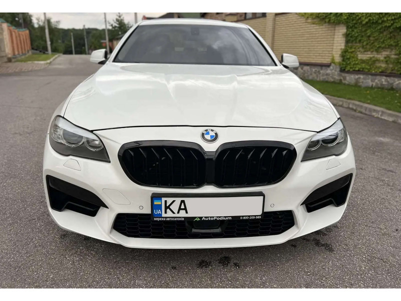 Комплект обвісів  ( стиль M5 F90 LCI ) на BMW 5 Series F10 / F11 2010-2017 року