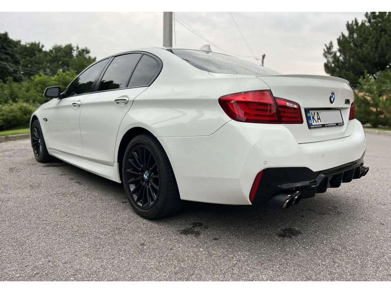 Комплект обвісів  ( стиль M5 F90 LCI ) на BMW 5 Series F10 / F11 2010-2017 року