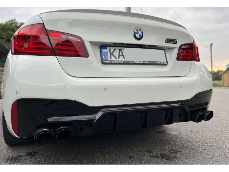 Комплект обвісів  ( стиль M5 F90 LCI ) на BMW 5 Series F10 / F11 2010-2017 року