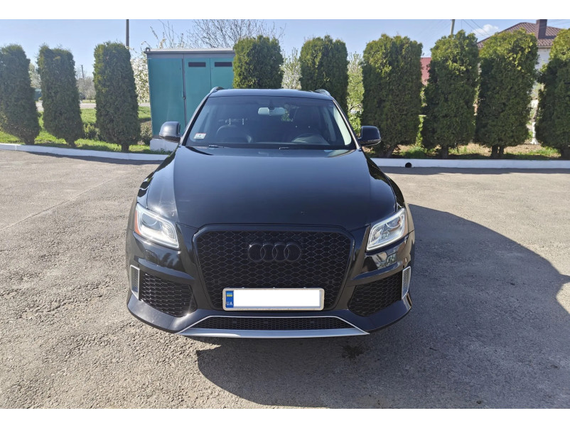 Передній бампер  ( в стилі RSQ5 ) V2 на Audi Q5 8R 2012-2016 року