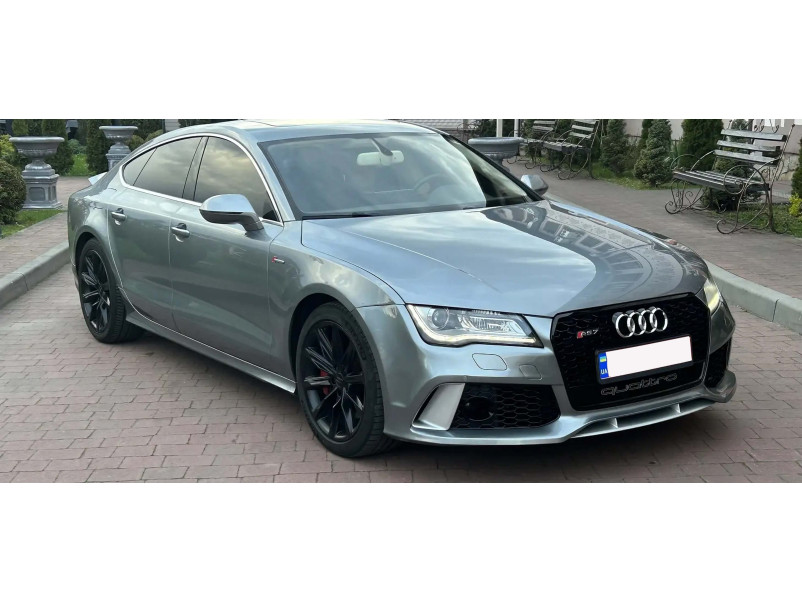 Передній бампер  ( в стилі RS7 ) V2 на Audi A7 4G 2010-2014 року