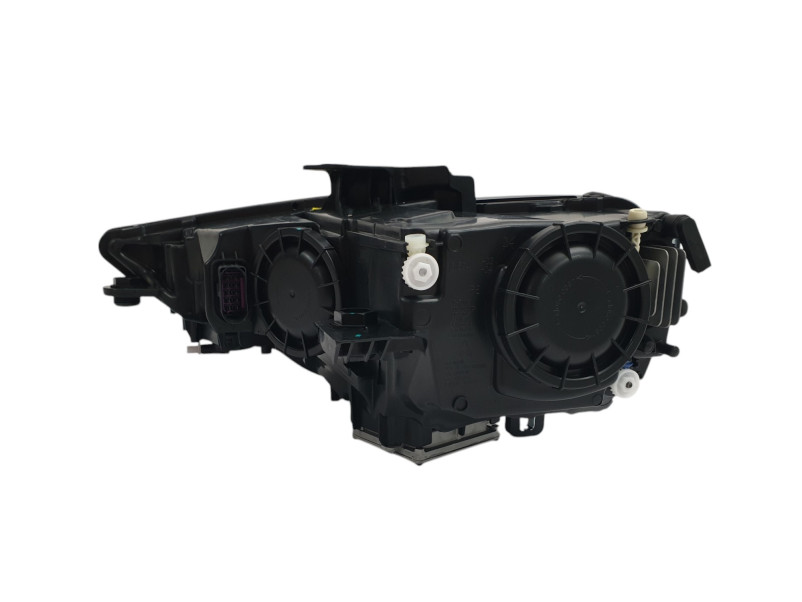 Передні фари  ( Xenon ) заміна галогену на Audi A3 8V 2012-2016 року
