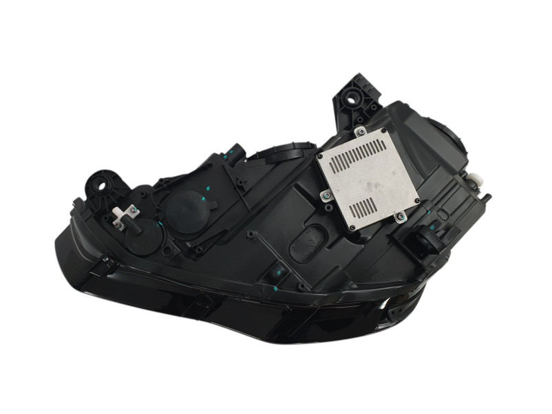 Передні фари  ( Xenon ) заміна галогену на Audi A3 8V 2012-2016 року