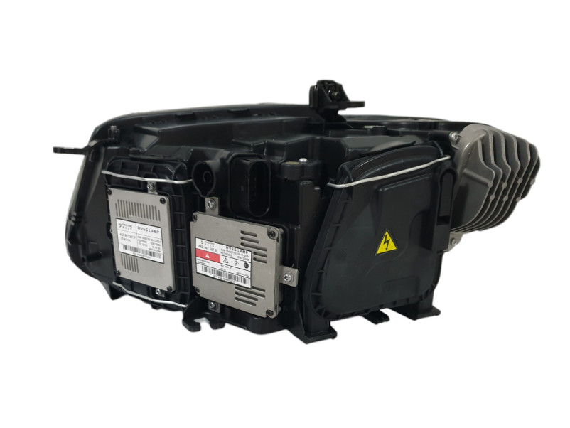 Передні фари  ( Bi-Xenon стиль Q5 2012+ ) на Audi Q5 8R 2008-2012 року