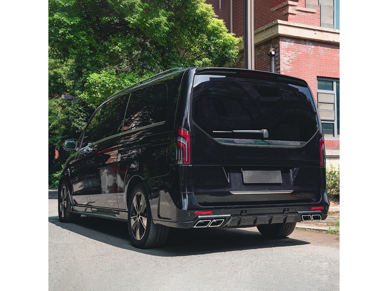 Задній бампер  ( стиль AMG ) на Mercedes-Benz VITO-Class W447 2014-2019 року
