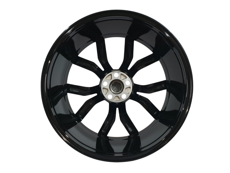 R22 Black ( одноширокі 9.5J ET45 ) на Land Rover Range Rover Sport L320 2005-2010 року