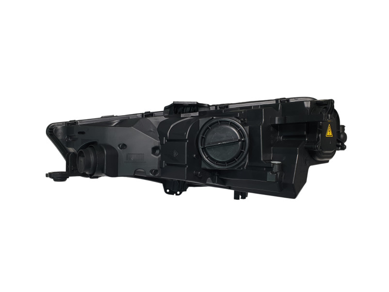 Передні фари  ( Xenon комплектні ) на Audi A4 B9 2015-2019 року