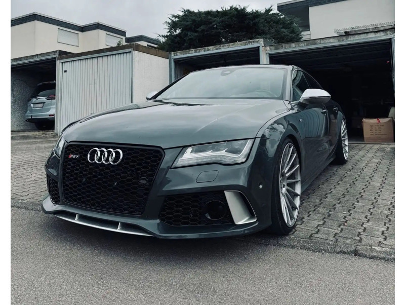 Передній бампер  ( RS Style ) на Audi A7 4G 2010-2014 року