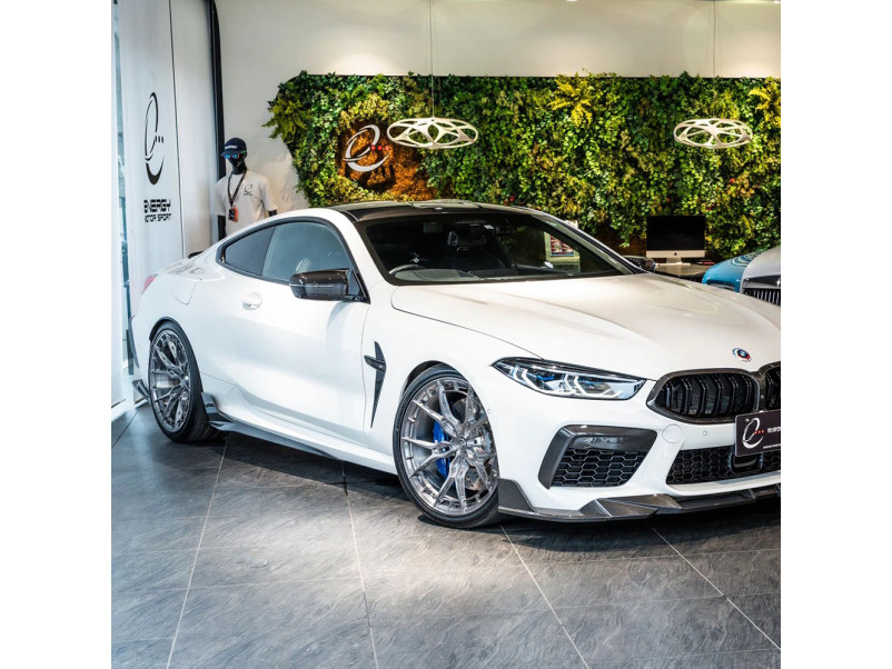 Леза на пороги ( Карбон )   на BMW 8 Series G14 / G15 / G16 2018-2023 року